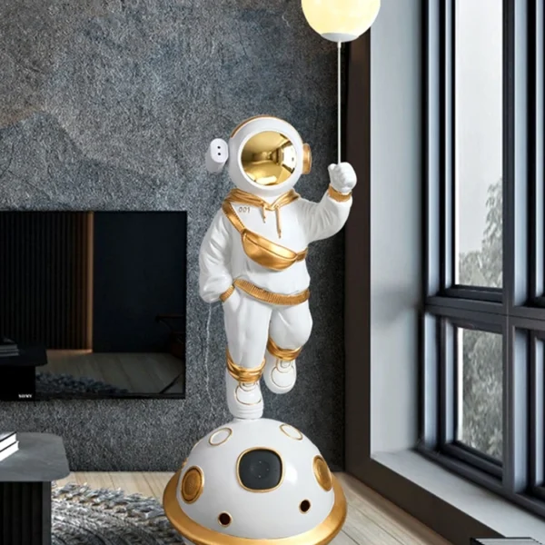 Home Decor 150CM Astronaut Statue Nordic Living Room Large Floor Decor Bluetooth Speaker Luminous Astronaut Sculpture Ornaments